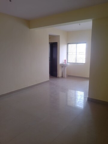 2 BHK Apartment For Rent in Lalpur