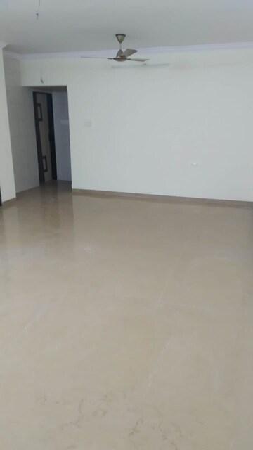 Room in 2 BHK Apartment at Rajesh Raj Sarovar, Dahisar West – for Rent