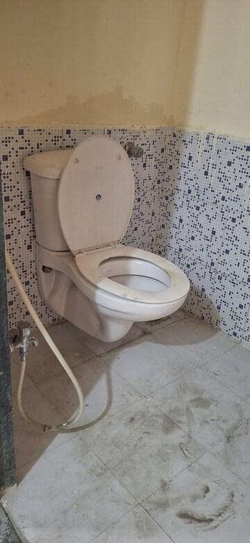 Bathroom in 1 BHK Apartment at Mahape – for Rent