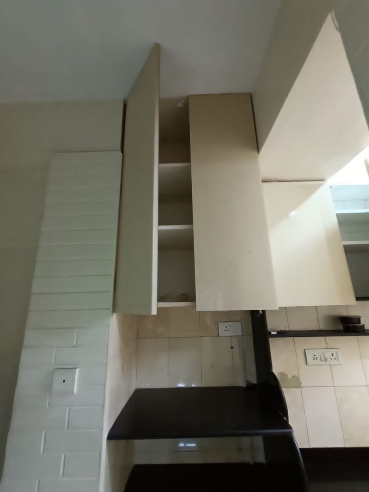 Kitchen, khar west 1 Bedroom 550 Sq.Ft. Apartment In Khar West Mumbai 8581611