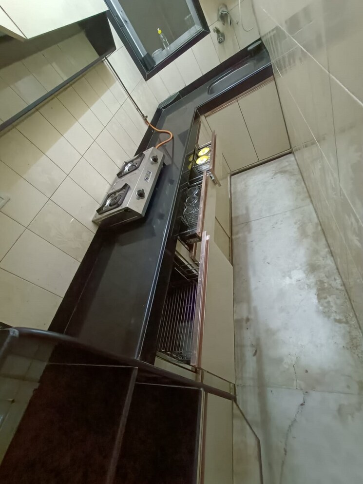 Kitchen, khar west 1 Bedroom 550 Sq.Ft. Apartment In Khar West Mumbai 8581611