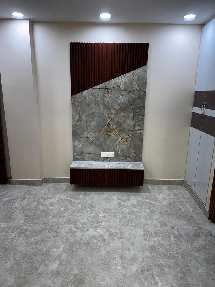 Living Room, janakpuri 3 Bedroom 900 Sq.Ft. Builder Floor In Janakpuri Delhi 8581635