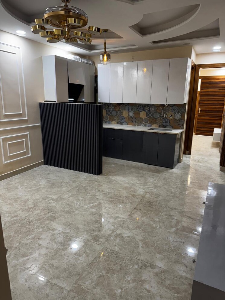 Kitchen, janakpuri 3 Bedroom 900 Sq.Ft. Builder Floor In Janakpuri Delhi 8581635