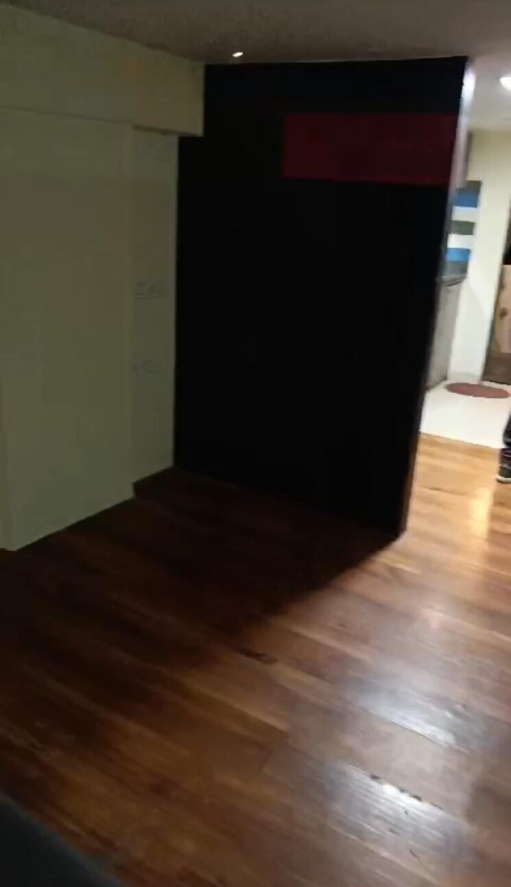 Room, laxmi-plaza-andheri Commercial Office Space 850 Sq.Ft. In Andheri West Mumbai 8581300