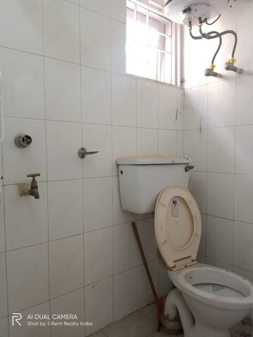 Bathroom in 1 BHK Apartment at Vasant Kunj – for Rent