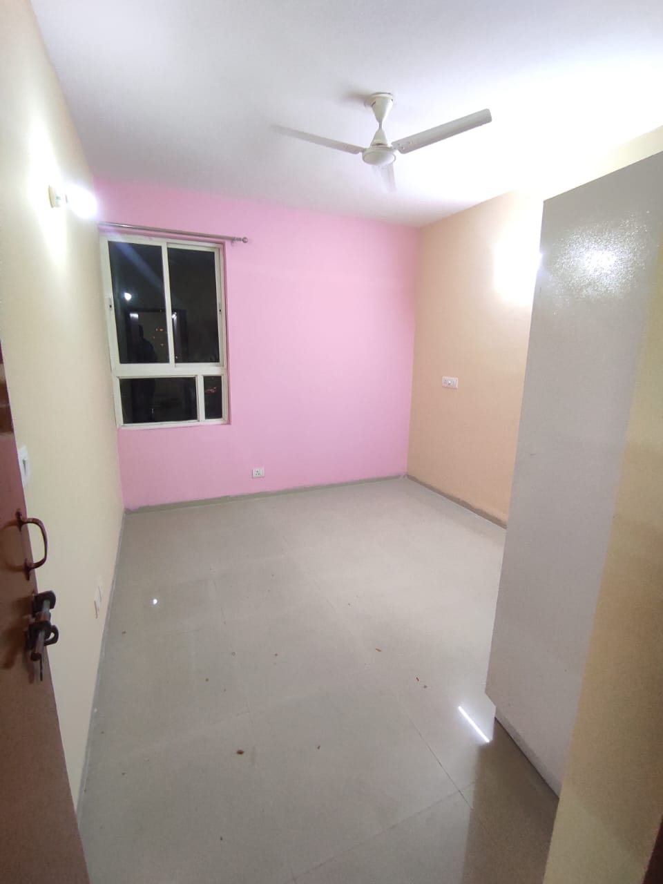 3 BHK 1696 Sq.Ft. Apartment in Prateek Grand City