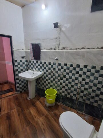 Master Bedroom in 3 BHK Apartment at ATS Triumph, Sector 104 – for Rent