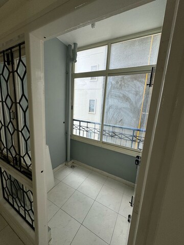 Room in 2 BHK Apartment at LnT Realty South City, Bannerghatta Road – for Sale