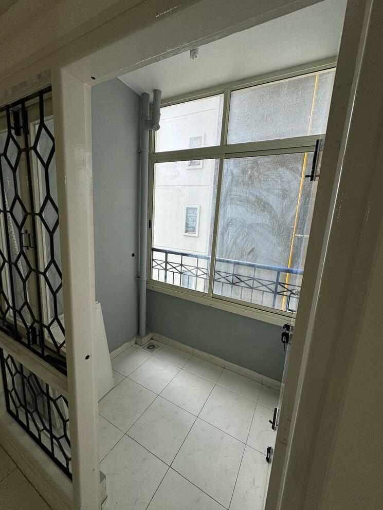 Room, lnt-realty-south-city 2 Bedroom 1010 Sq.Ft. Apartment In Bannerghatta Road Bangalore 8582954