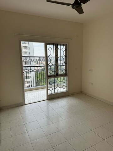Room in 2 BHK Apartment at LnT Realty South City, Bannerghatta Road – for Sale