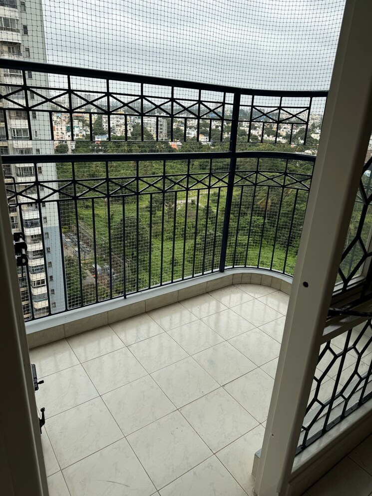 Balcony, lnt-realty-south-city 2 Bedroom 1010 Sq.Ft. Apartment In Bannerghatta Road Bangalore 8582954