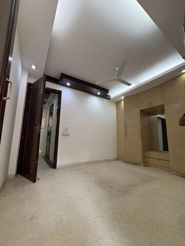 Room in 2 BHK Builder Floor at Malviya Nagar – for Rent