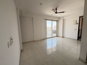 3.5 BHK Apartment For Sale in Paras Tierea, Sector 137