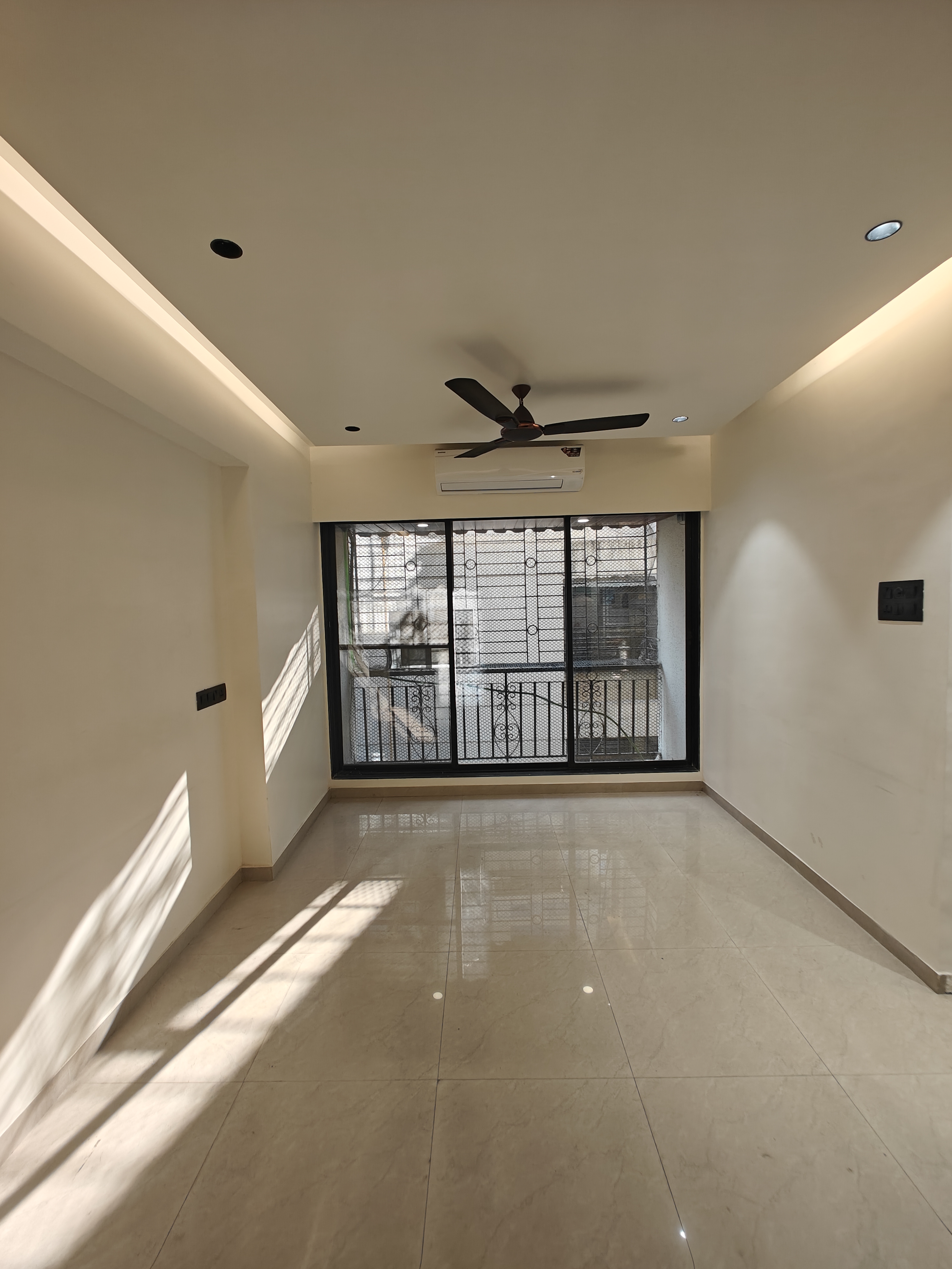 2 BHK 1050 Sq.Ft. Apartment in Suncity Shrushti