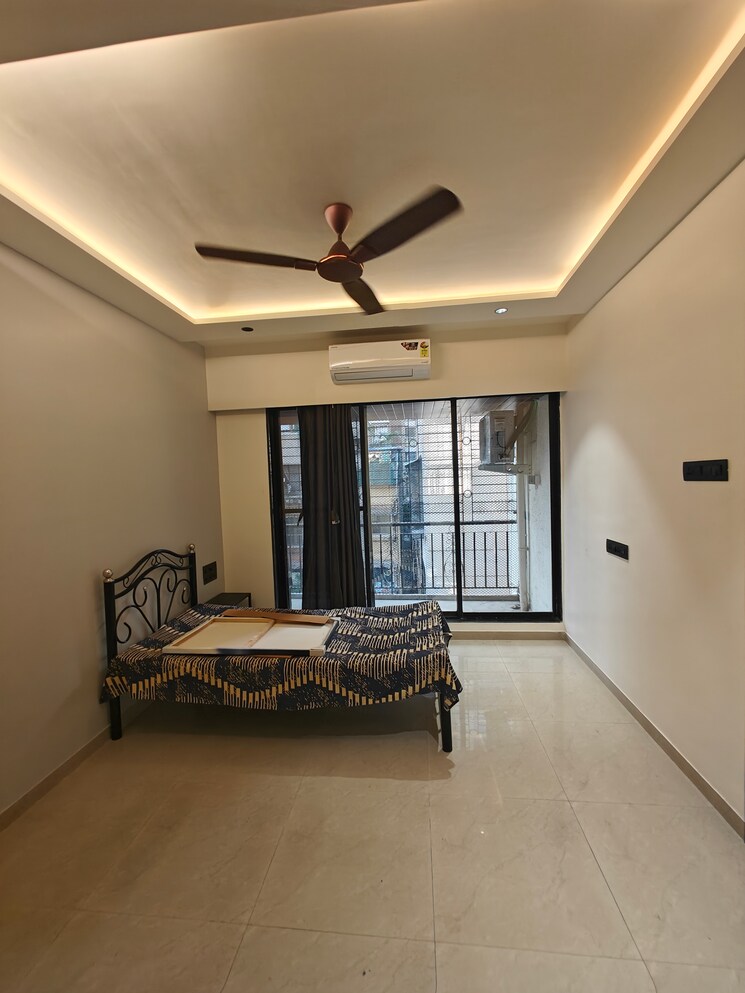 Living Room, suncity-shrushti 2 Bedroom 1050 Sq.Ft. Apartment In Seawoods Navi Mumbai 8583013