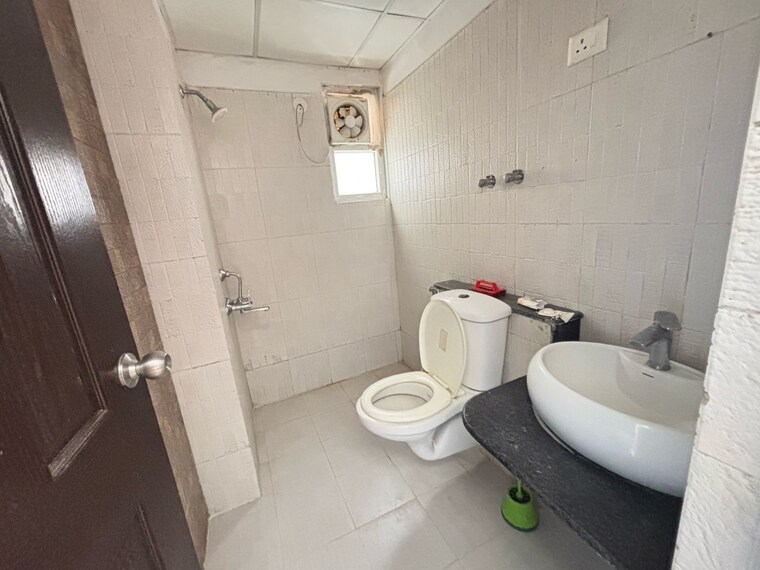 Bathroom, ace-divino 2 Bedroom 995 Sq.Ft. Apartment In Sector 1 Greater Noida Greater Noida 8583019