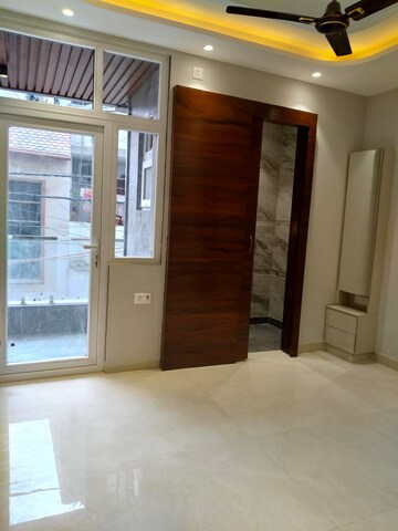4 BHK Builder Floor For Rent in Mahavir Enclave 1