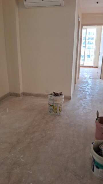 Room in 2 BHK Apartment at Pivotal Devaan, Sector 84 – for Rent