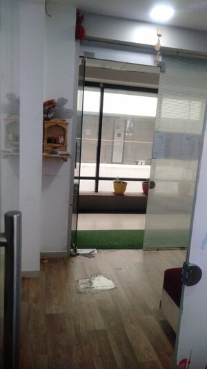  Office Space For Sale in Vesu