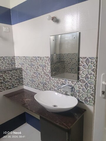Room in  Pg at Gomti Nagar – for Rent
