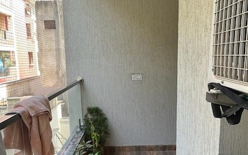 Warehouse For Rent in Raja Park