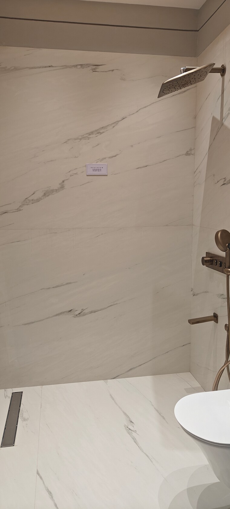 Attached Bathroom, andheri west 2 Bedroom 680 Sq.Ft. Apartment In Andheri West Mumbai 8583115