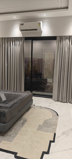 Bedroom in 2 BHK Apartment at Andheri West – for Sale