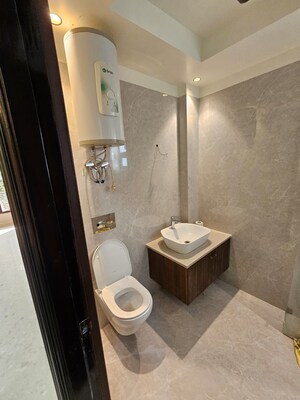 3 BHK Builder Floor For Sale in Saraswati Vihar