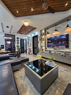 Living Room in 3 BHK Builder Floor at Saraswati Vihar – for Sale