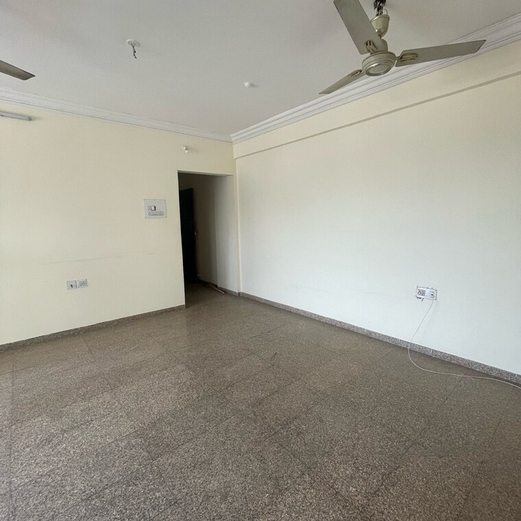 Room, malad east 2 Bedroom 710 Sq.Ft. Apartment In Malad East Mumbai 8583140