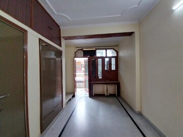 2 BHK Builder Floor For Sale in Pitampura