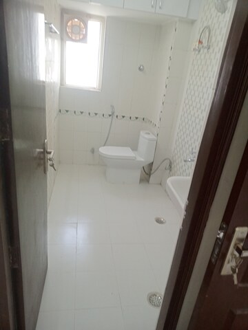 3 BHK Apartment For Rent in Bhukant Vihar, Amausi