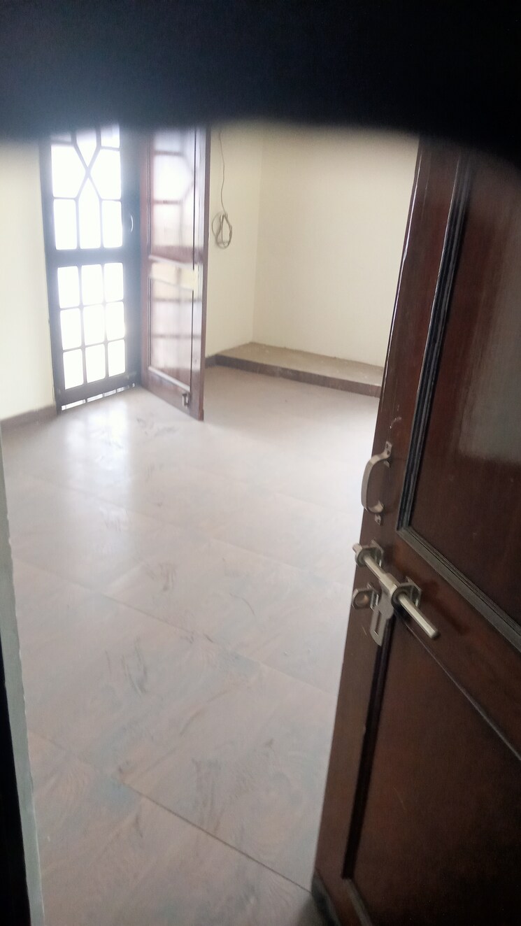 Room, bhukant-vihar 3 Bedroom 2050 Sq.Ft. Apartment In Amausi Lucknow 8583156