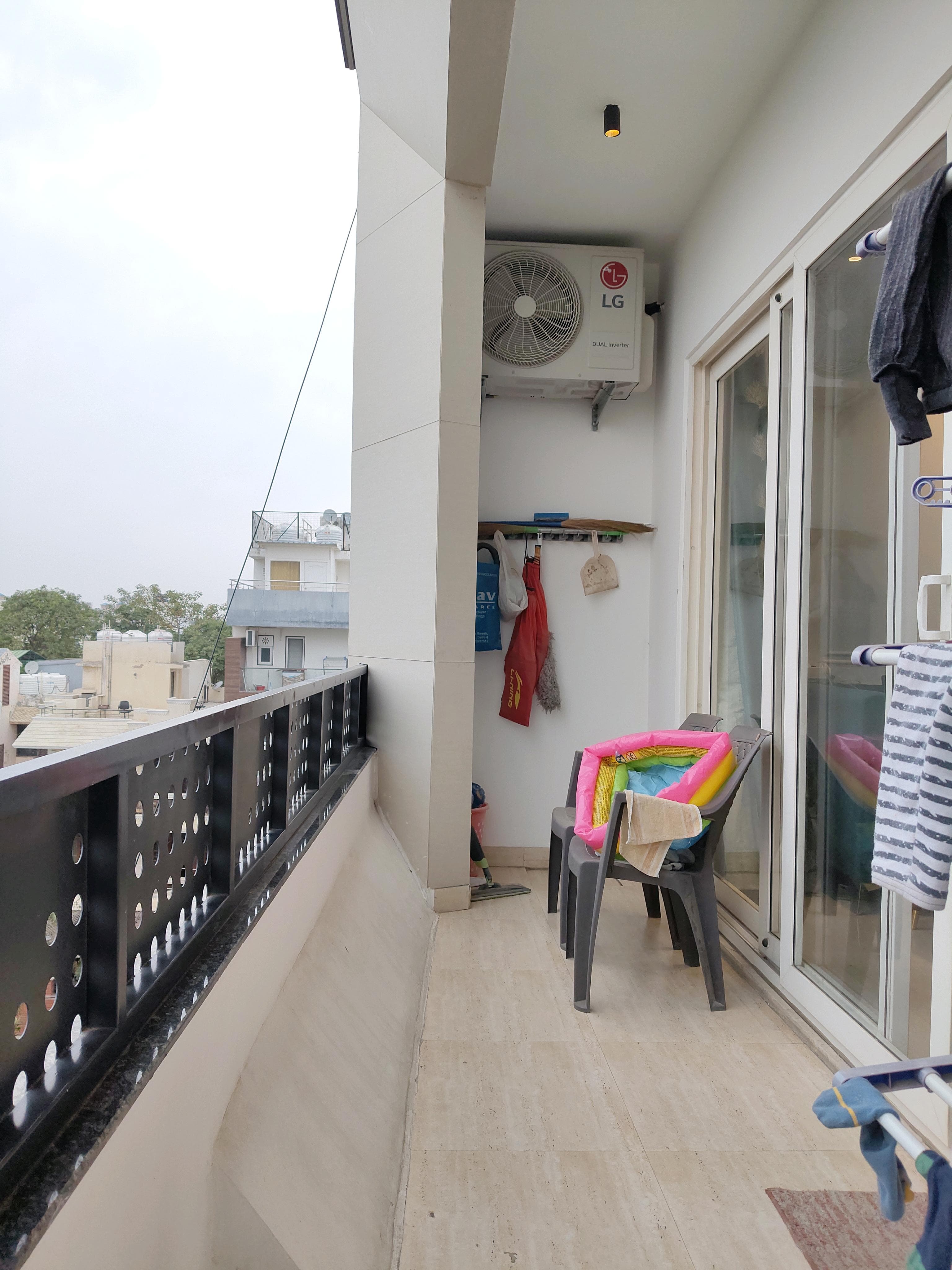 2.5 BHK Apartment For Rent in Pyramid Heights