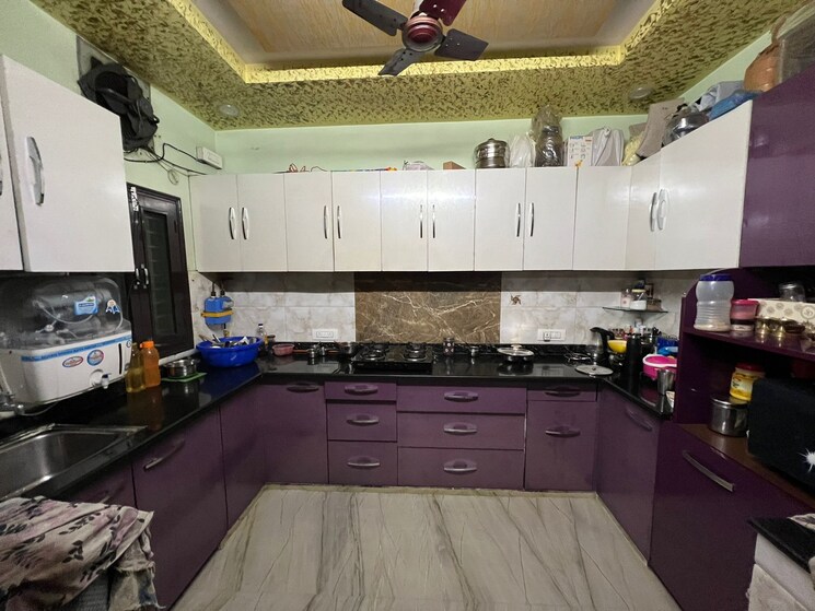 Kitchen, saraswati vihar 3 Bedroom 2000 Sq.Ft. Builder Floor In Saraswati Vihar Delhi 8583198
