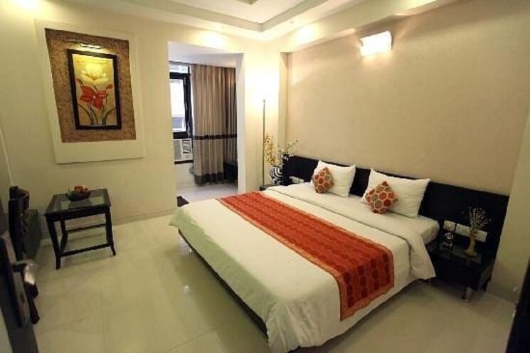 Bedroom, shalimar bagh 3 Bedroom 1500 Sq.Ft. Builder Floor In Shalimar Bagh Delhi 8583206