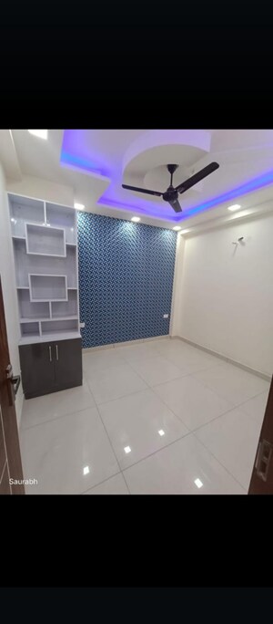Master Bedroom in 3 BHK Apartment at Elite Golf Green, Sector 79 – for Sale
