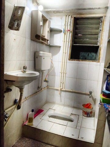 Bathroom in 1 BHK Apartment at Krishna Galaxy Santacruz, Santacruz East – for Rent