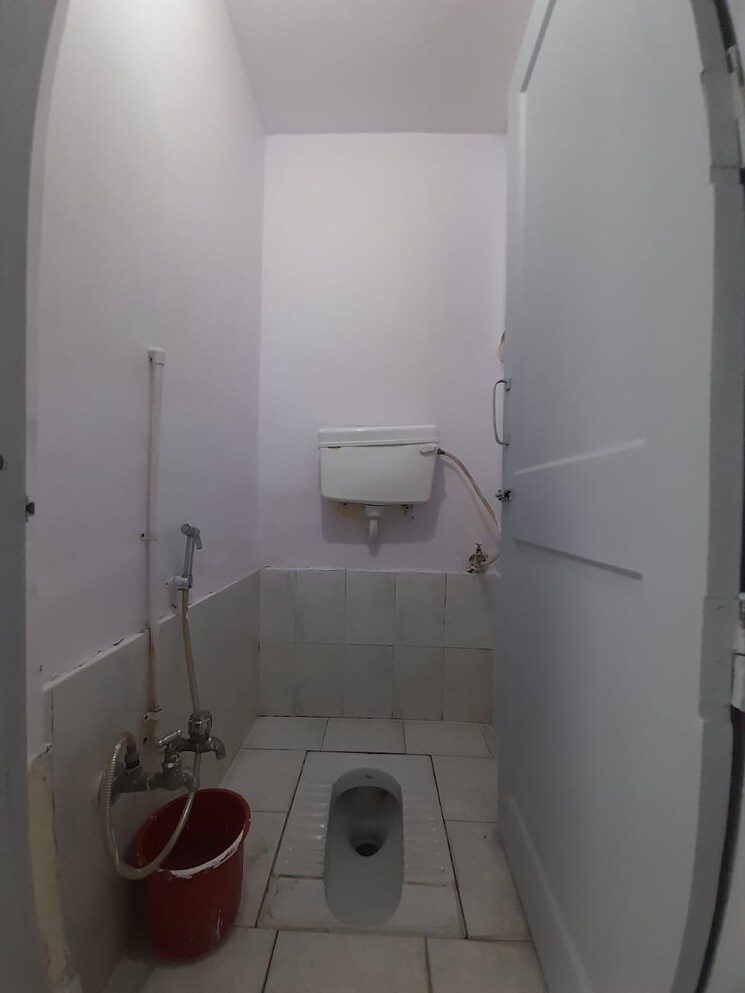 Bathroom, new-dindoshi-hill-view 2 Bedroom 860 Sq.Ft. Apartment In Goregaon East Mumbai 8583254