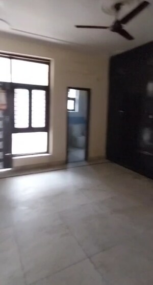 Room in 2.5 BHK Apartment at AVJ Heightss, Zeta I Greater Noida – for Sale