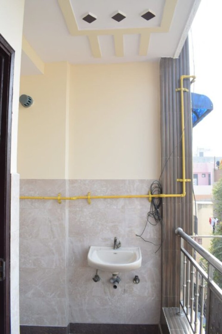 Other, mansa ram park 2 Bedroom 750 Sq.Ft. Builder Floor In Mansa Ram Park Delhi 7352627