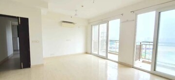 Room in 3 BHK Apartment at Conscient Heritage Max, Sector 102 – for Rent