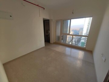 1 BHK Apartment For Rent in Omkar Signet, Malad East