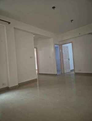 Room in 2 BHK Apartment at Supertech Crown Town, Sector 74 – for Sale