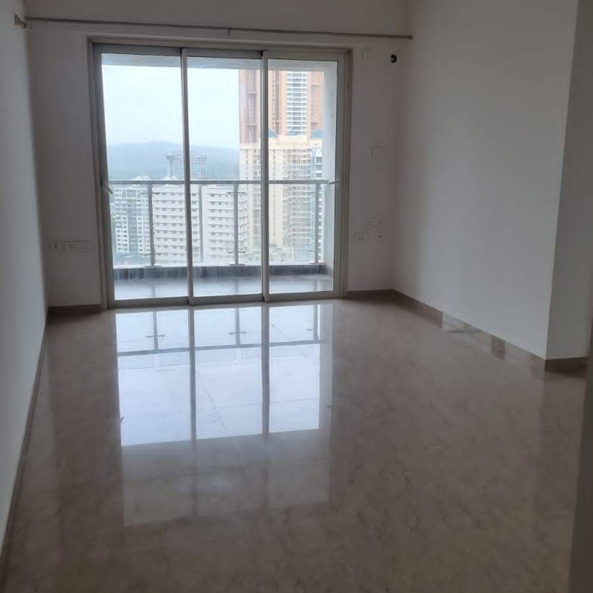 2 BHK Apartment For Rent in JP Decks