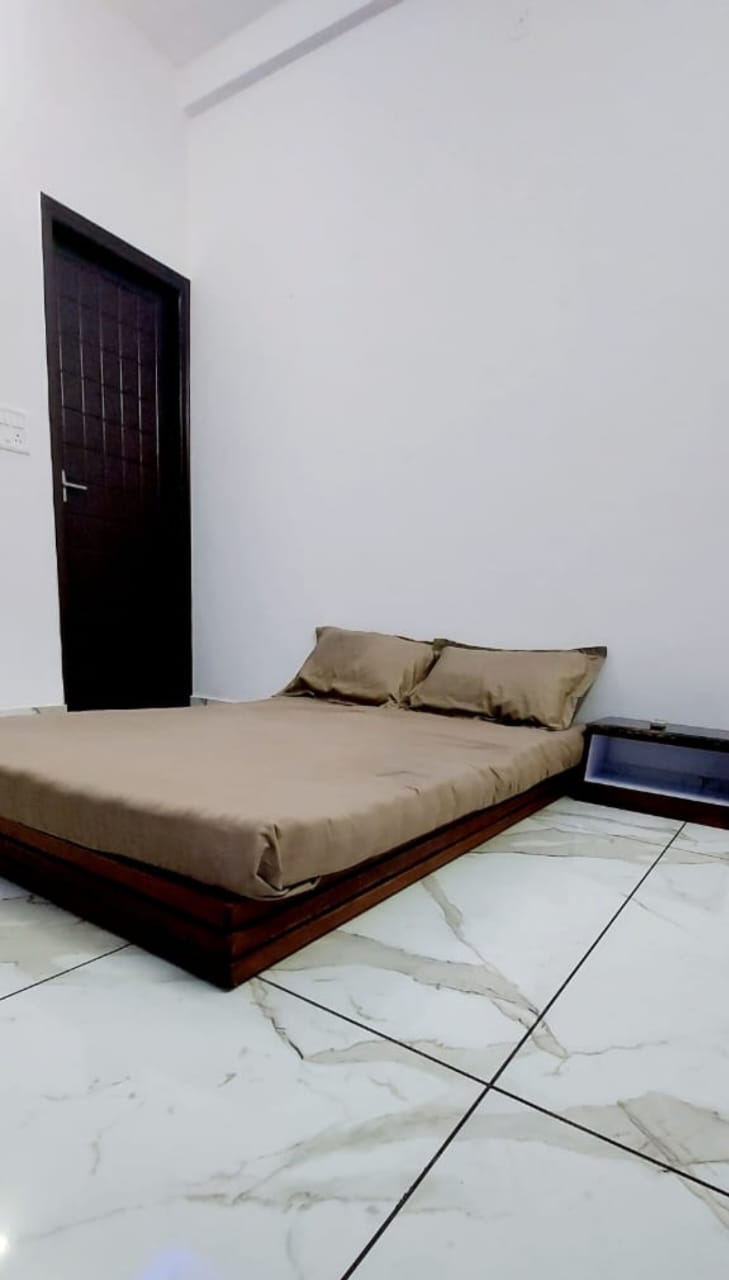 2 BHK Builder Floor For Sale in Sahastradhara Road