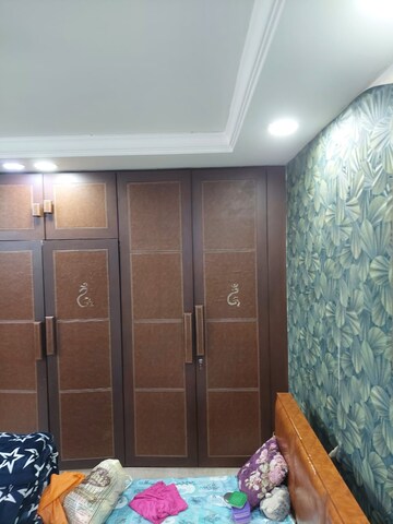 Furnished Amenities in 3 BHK Builder Floor at Greater Kailash ii – for Rent