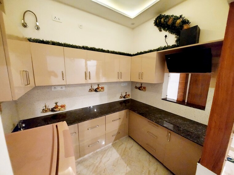 Kitchen, malhan-view-apartments 2 Bedroom 1200 Sq.Ft. Builder Floor In JakhaN Rajpur Road Dehradun 8583305