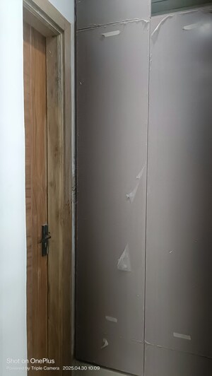 Furnished Amenities in 4 BHK Builder Floor at Ashoka Enclave Faridabad, Sector 34 – for Sale