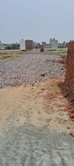 100 Sq.Yd. Plot in Mangatpuram Enclave